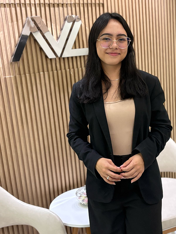 Foto do colaborador da empresa